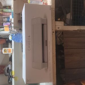 BRAND NEW Silhouette studios CAMEO4 UNOPENED BOX Classic White Edition 12" cut